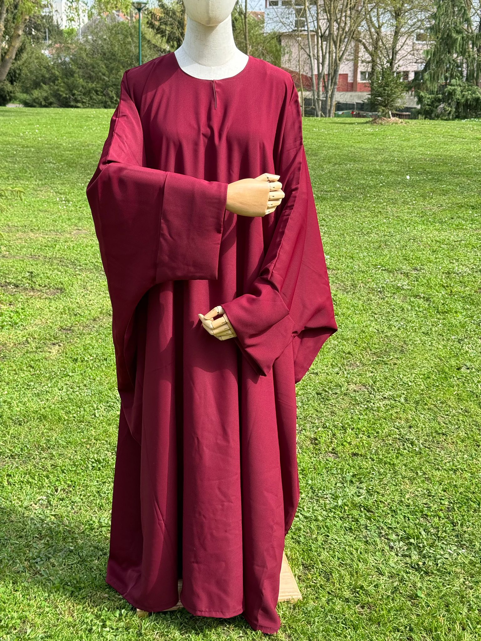 Abaya prune en Soie de Médine